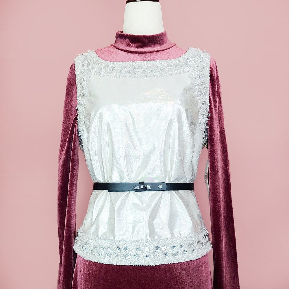 Vintage Gruppo Americano Collection beaded liquid silver top NWT